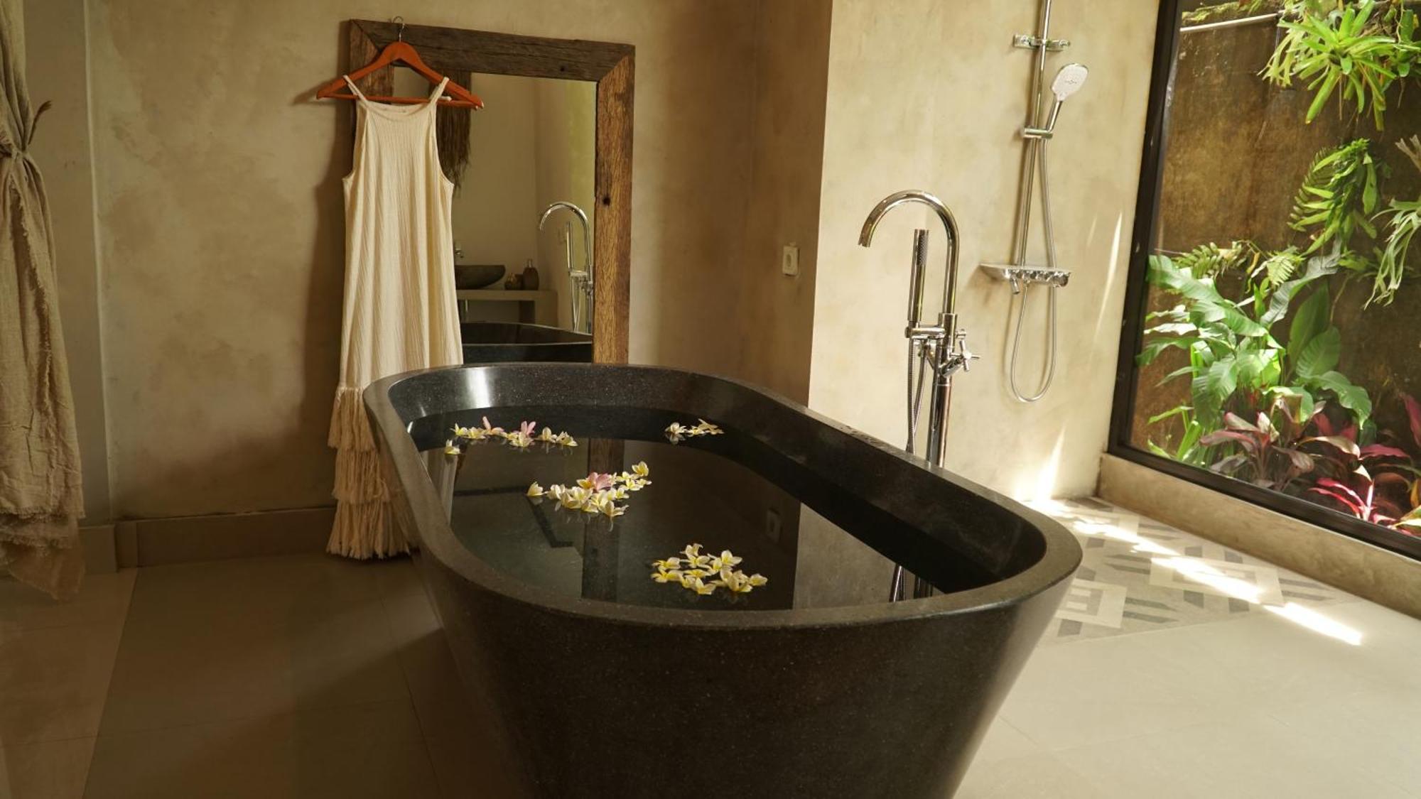 Chakra Living Ubud Bagian luar foto